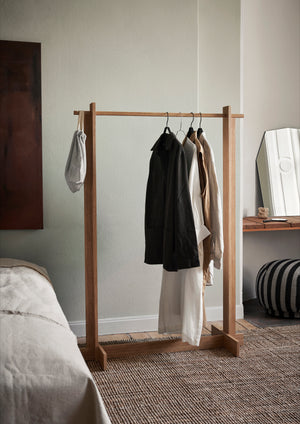 Ferm Living Bridge kledingrek geolied eiken
