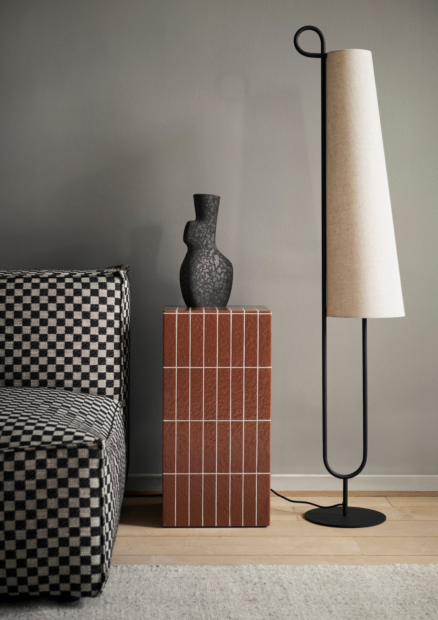 Ferm Living Pillar Pedestal bijzettafel Bruin