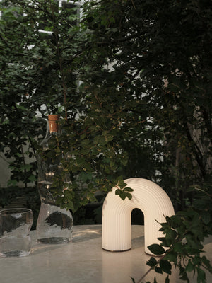 Ferm Living Vuelta portable tafellamp White