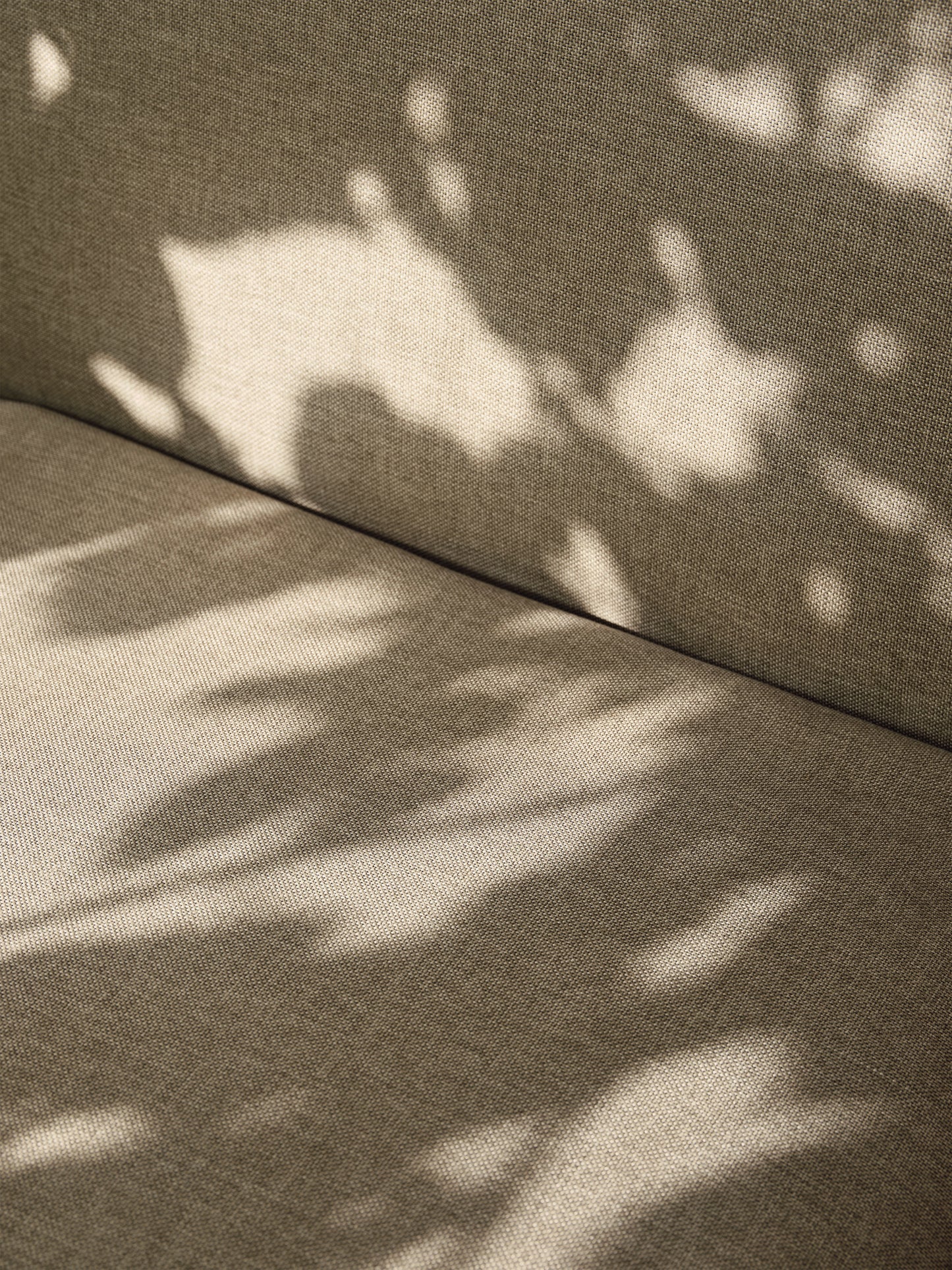Ferm Living Desert 3-zits tuinbank Cashmere/Dark Sand