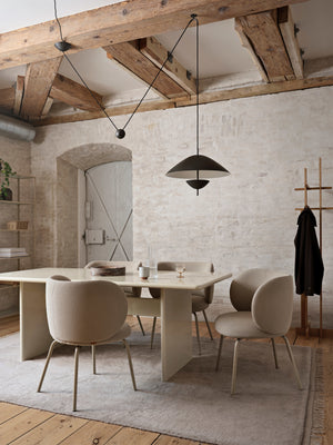 Ferm Living Rico armstoel Nordic Bouclé Off-White vierpoot cashmere