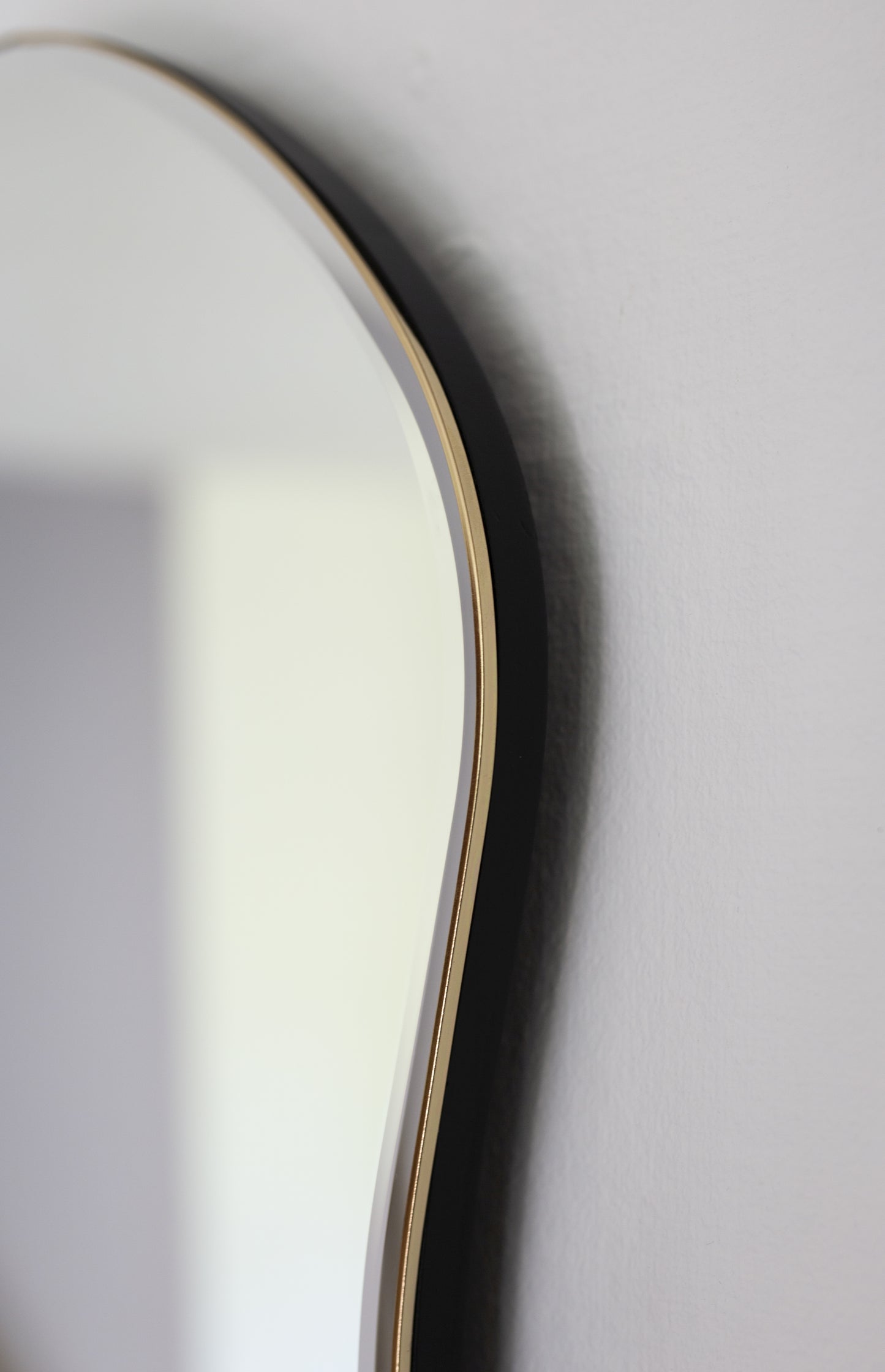 Ferm Living Pond spiegel full size Brass