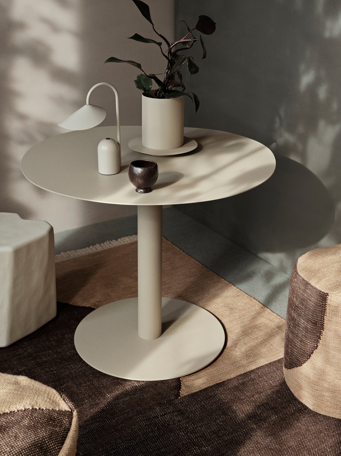 Ferm Living Arum tafellamp Cashmere