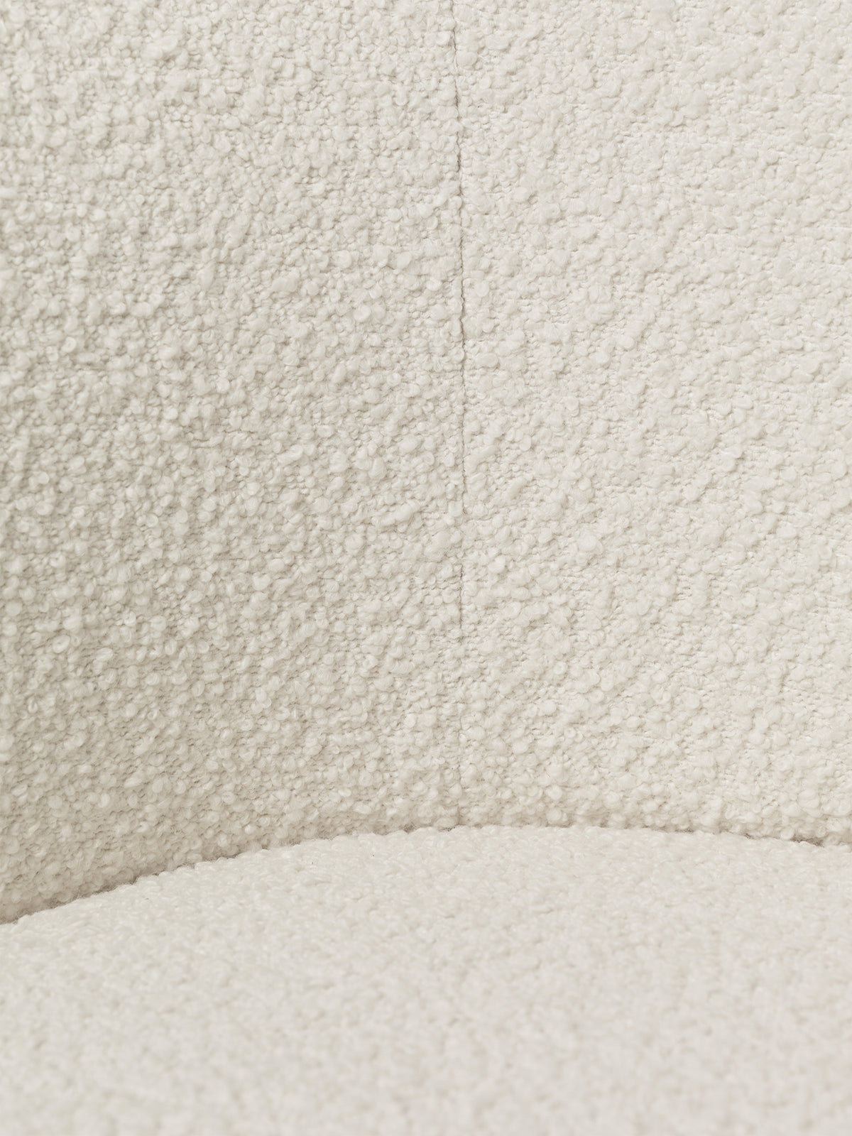 Ferm Living Rico armstoel Nordic Bouclé Off-White vierpoot cashmere