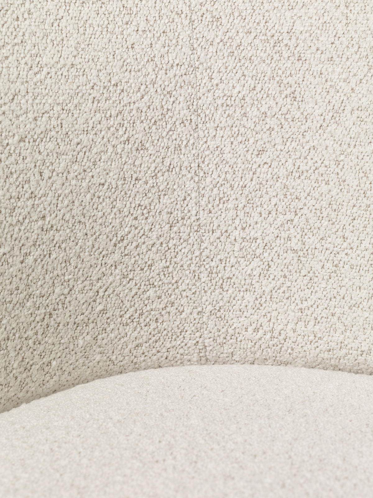 Ferm Living Rico armstoel Soft Bouclé Off-White/Sand vierpoot cashmere