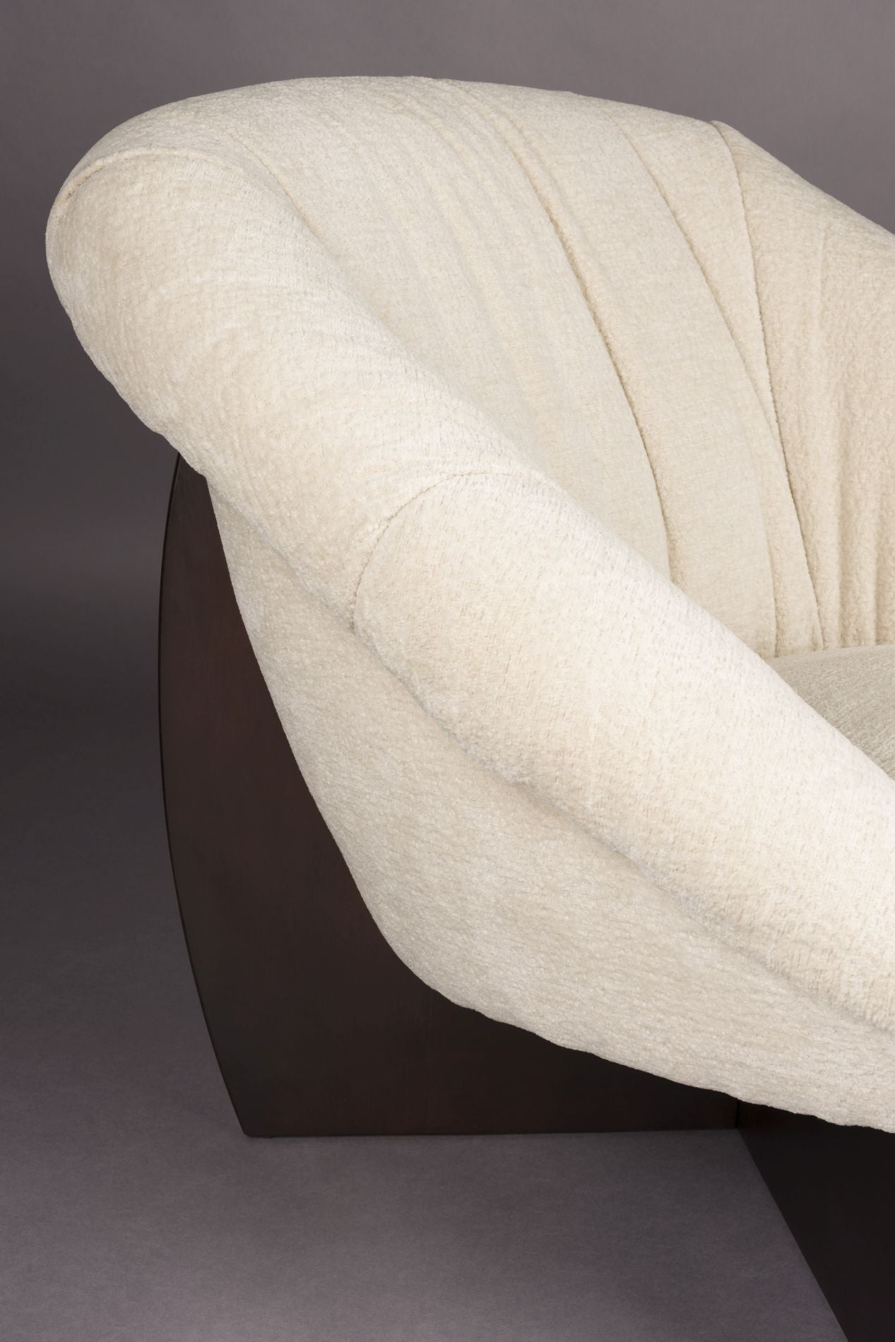 Dutchbone Emilius fauteuil Beige