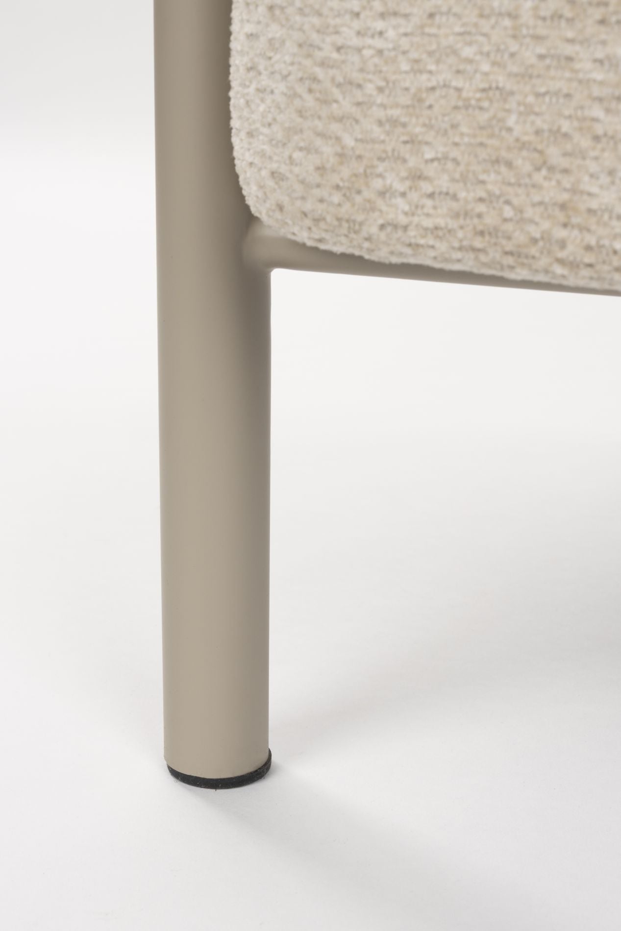 Zuiver Heels fauteuil Beige