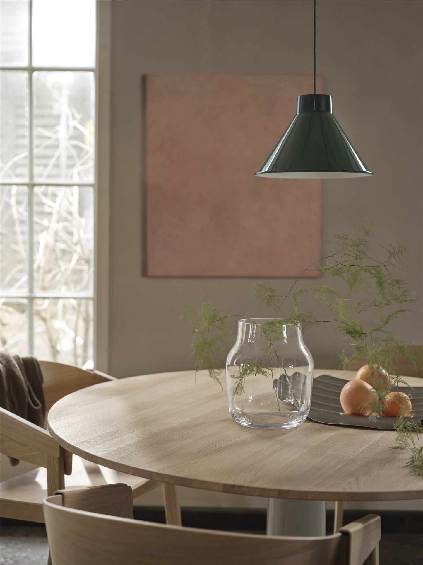 Muuto Midst eettafel rond Ø120 cm Oiled Oak/Black