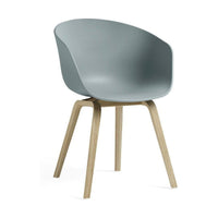 HAY About a Chair AAC 22 eetkamerstoel gelakt waterbasis dusty blue