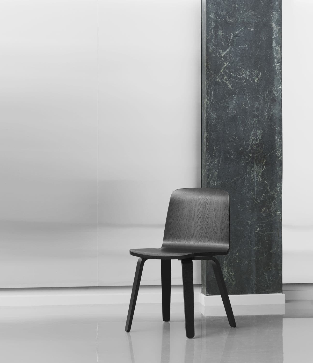 Normann Copenhagen Just Chair eetkamerstoel Black/Black