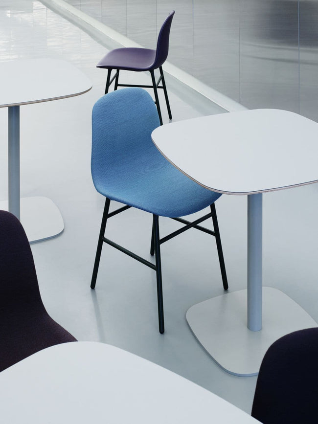 Normann Copenhagen Form Chair eetkamerstoel blue - Normann Copenhagen Form Chair eetkamerstoel blue