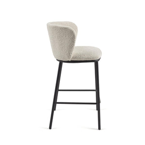 Kave Home Ciselia barkruk H65 bouclé Wit poot zwart