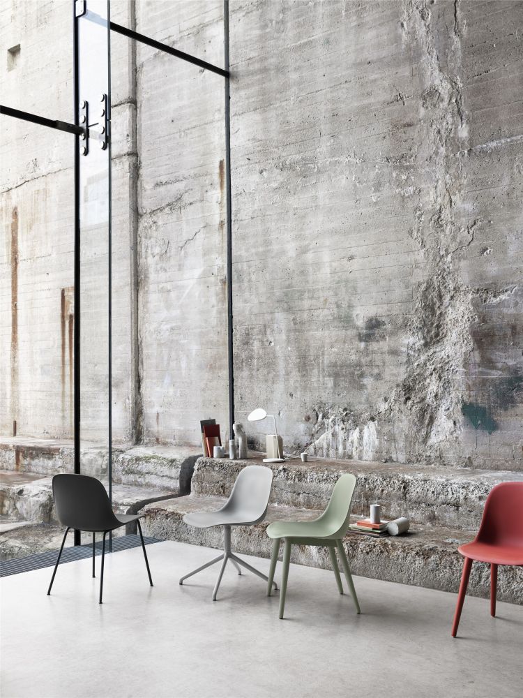 Muuto Fiber Side eetkamerstoel Oker vierpoot staal