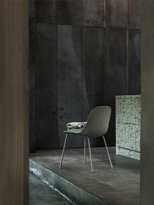 Muuto Fiber Side eetkamerstoel Oker vierpoot staal