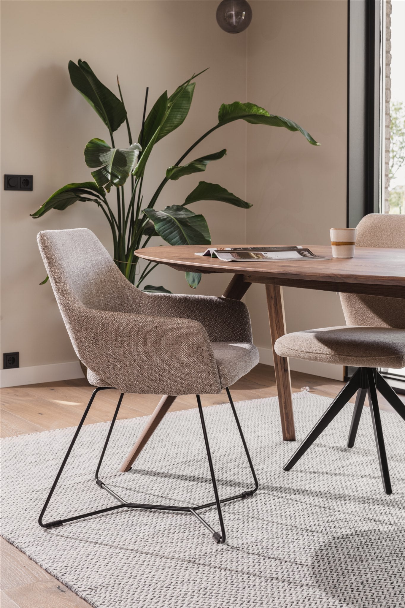 Jesper Home Yanai eetkamerstoel Soft Sage beehive steel