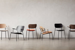 Audo Copenhagen Co Chair fauteuil gestoffeerd zwart