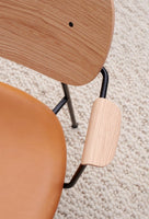 Audo Copenhagen Co Chair fauteuil gestoffeerd cognac