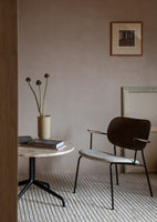 Audo Copenhagen Co Chair fauteuil gestoffeerd lichtgrijs