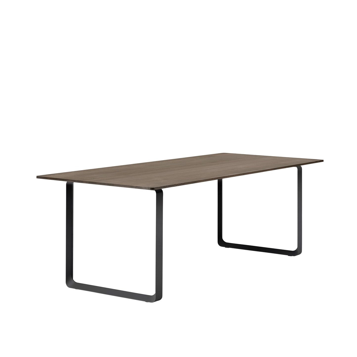 Muuto 70/70 eettafel 225 X 90 cm smoked oak/zwart