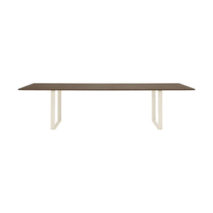 Muuto 70/70 eettafel 295 X 108 cm smoked oak/zand