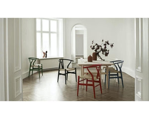 Carl Hansen & Søn CH24 Wishbone Stoel - Gekleurd beukenhout mat rood