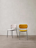 Audo Copenhagen Co Chair eetkamerstoel met armleuning gestoffeerd beige